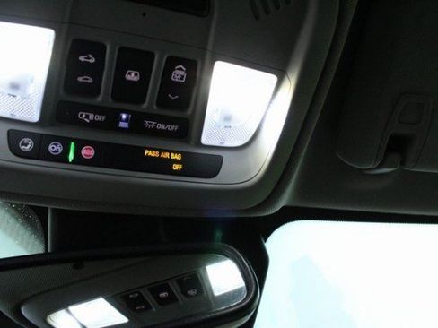 Used 2019 Buick LaCrosse Premium image 22