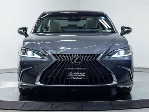 Used 2025 Lexus ES 350 w/ Accessory Package (Z1) FWD image 5