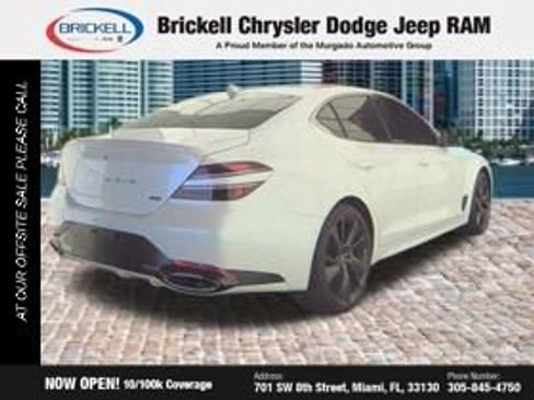 Used 2022 Genesis G70 3.3T RWD image 9