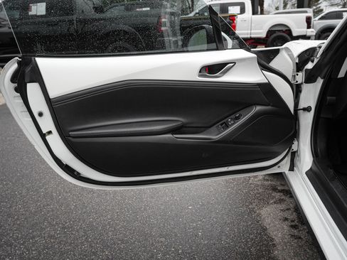 Certified 2024 MAZDA MX-5 Miata RF Grand Touring w/ Weather Package image 14