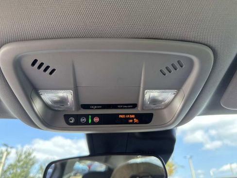 Used 2024 Chevrolet Malibu LT image 43