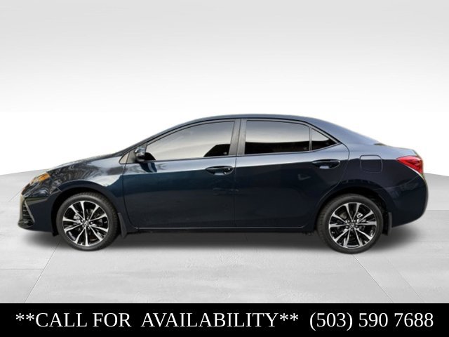 Used 2017 Toyota Corolla SE w/ SE Premium Package FWD image 2