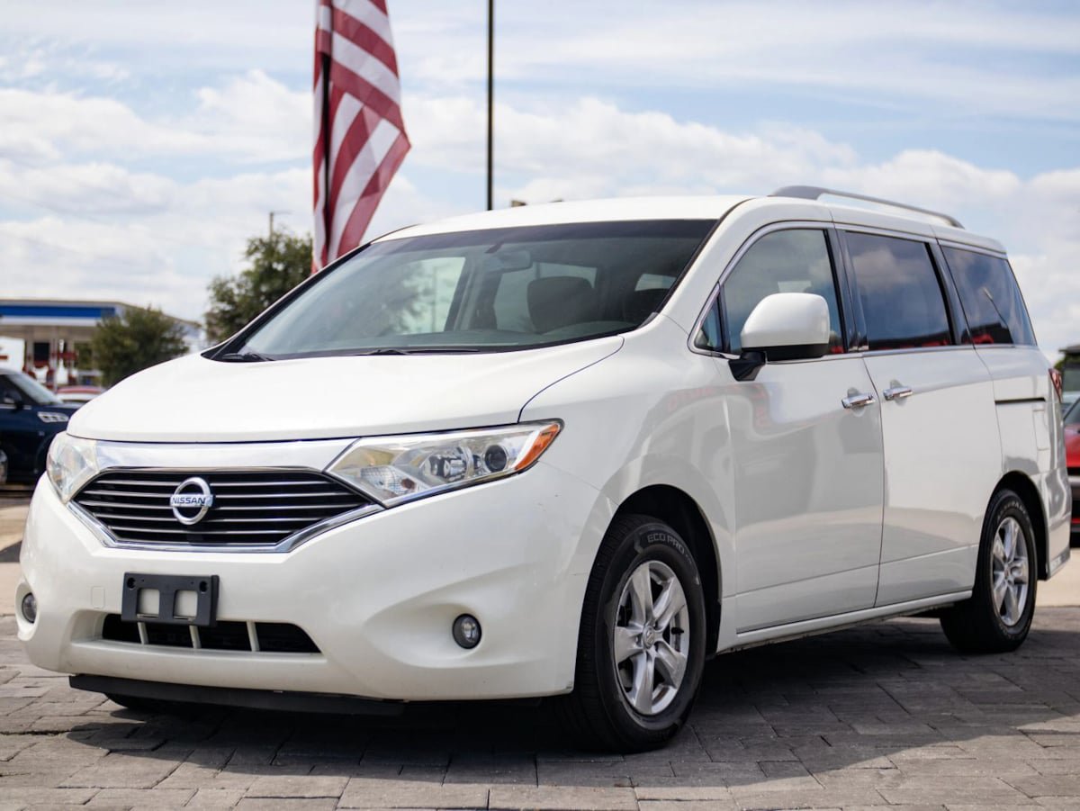 Used 2017 Nissan Quest SV FWD image 6