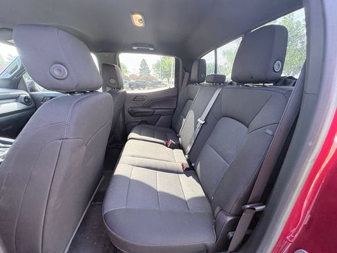 Used 2024 Chevrolet Colorado Trail Boss w/ Technology Package AWD/4WD image 6