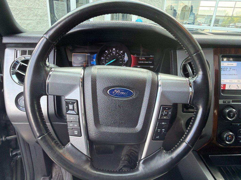Used 2016 Ford Expedition Platinum AWD/4WD image 26
