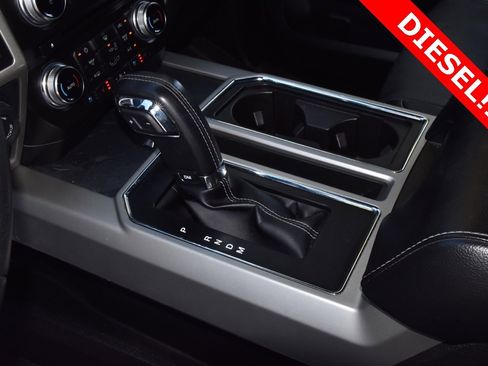 Used 2018 Ford F150 Lariat w/ Equipment Group 502A Luxury image 31