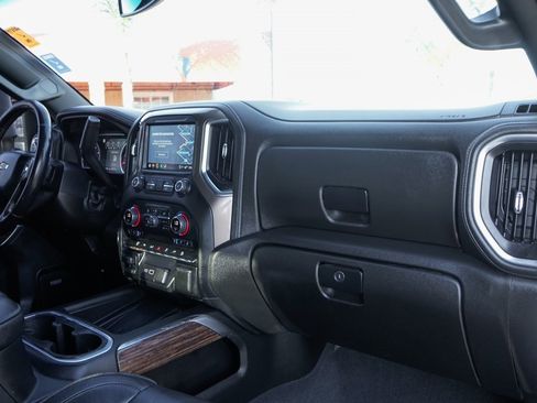 Used 2022 Chevrolet Silverado 2500 High Country w/ Z71 Off-Road Package image 39