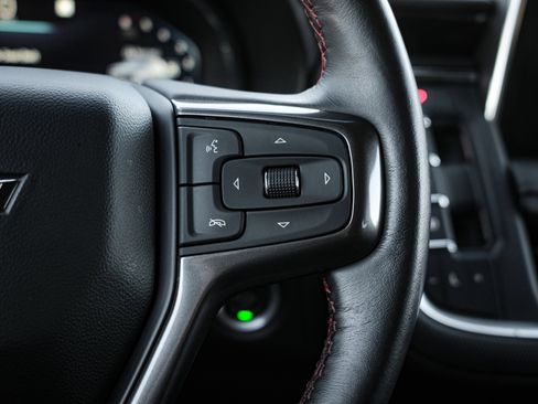 Used 2022 Chevrolet Tahoe RST w/ Luxury Package image 19