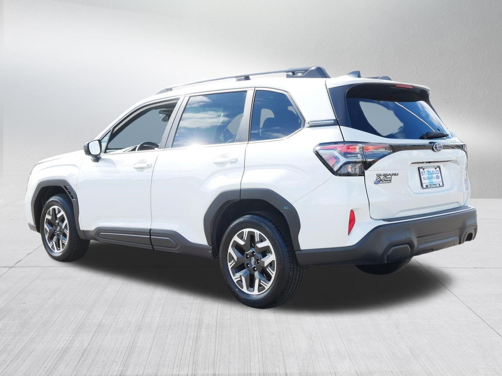 Used 2026 Subaru Forester Premium AWD/4WD image 5