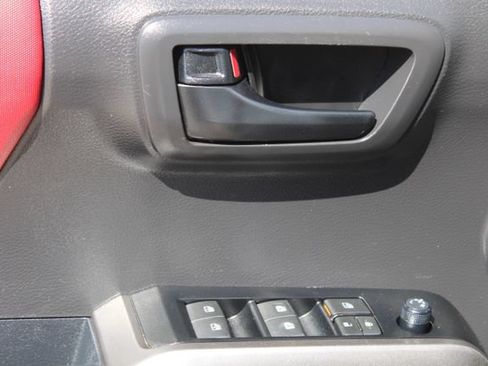 Used 2023 Toyota Tacoma SR5 RWD image 17