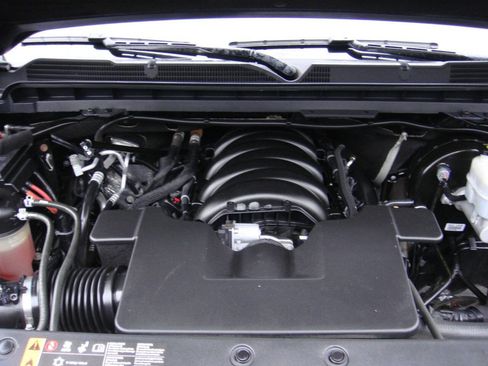 Used 2019 Chevrolet Silverado 1500 LT w/ All Star Edition image 20