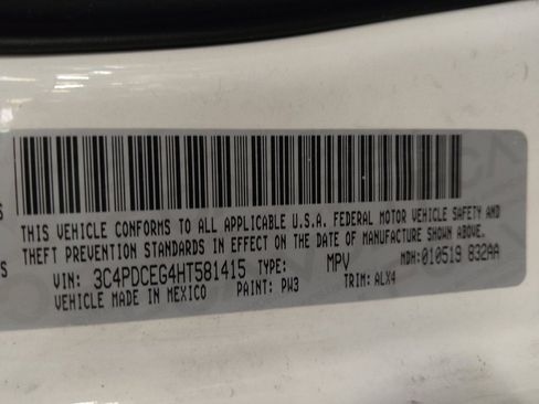 Used 2017 Dodge Journey GT FWD image 33