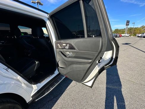 Used 2023 Mercedes-Benz GLS 63 AMG 4MATIC image 16