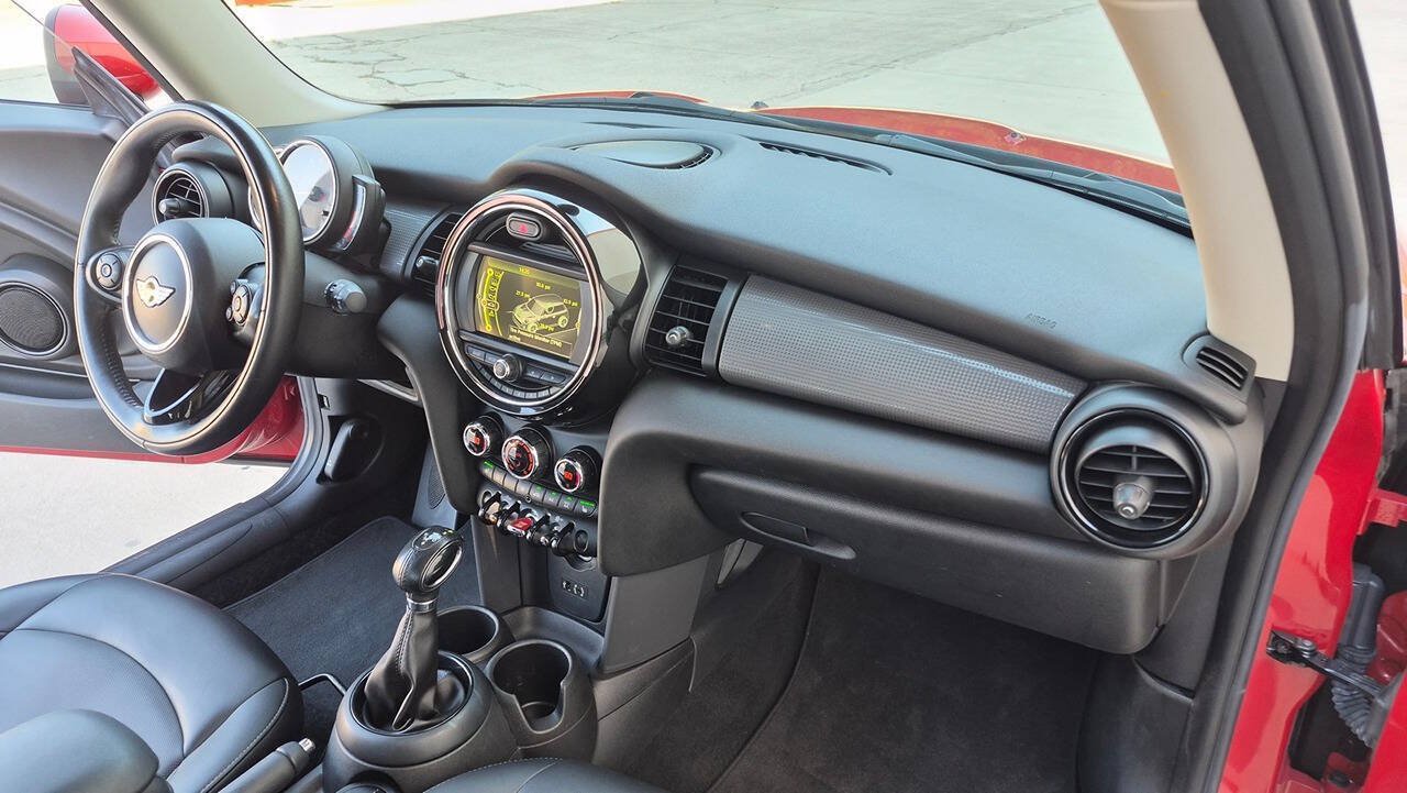 Used 2018 MINI Cooper 2-Door Hardtop FWD image 50