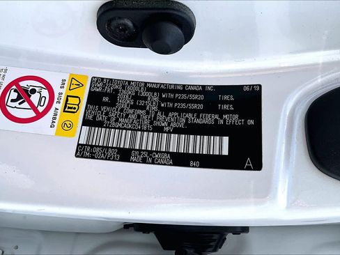 Used 2019 Lexus RX 450h AWD w/ Navigation Package image 35