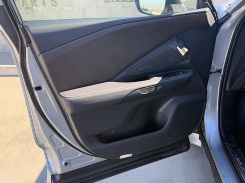 New 2025 Lexus TX 550h AWD Plug-In Hybrid image 16