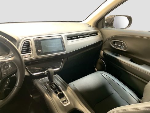 Used 2021 Honda HR-V EX-L image 22