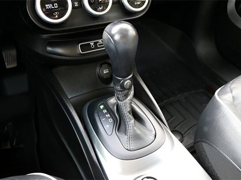 Used 2017 FIAT 500X Trekking image 24