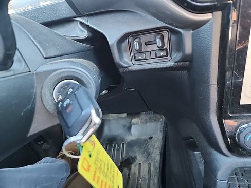 Used 2024 Ford Ranger XLT AWD/4WD image 26