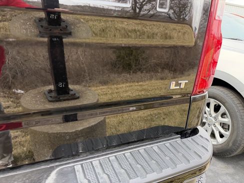 Used 2023 Chevrolet Silverado 1500 LT Trail Boss w/ LT Trail Boss Premium Package image 8