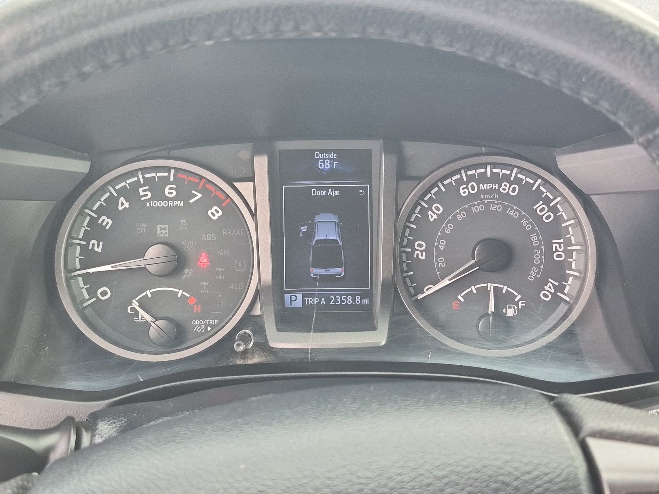Used 2020 Toyota Tacoma TRD Off-Road w/ TRD Premium Off Road Package AWD/4WD image 23