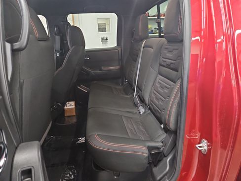 Used 2023 Nissan Frontier PRO-4X w/ Pro Convenience Package image 10