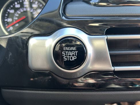 Used 2021 Kia Seltos SX image 16