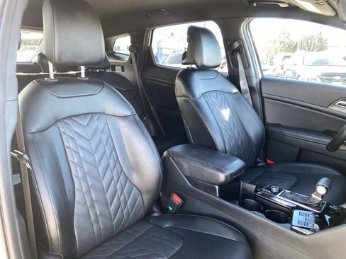 Used 2023 Kia Sportage X-Line image 9