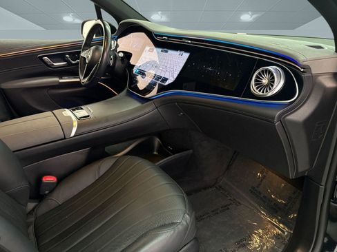 Certified 2023 Mercedes-Benz EQS 580 4MATIC SUV image 22