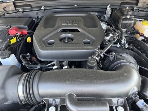 New 2026 Jeep Wrangler Sport AWD/4WD image 32