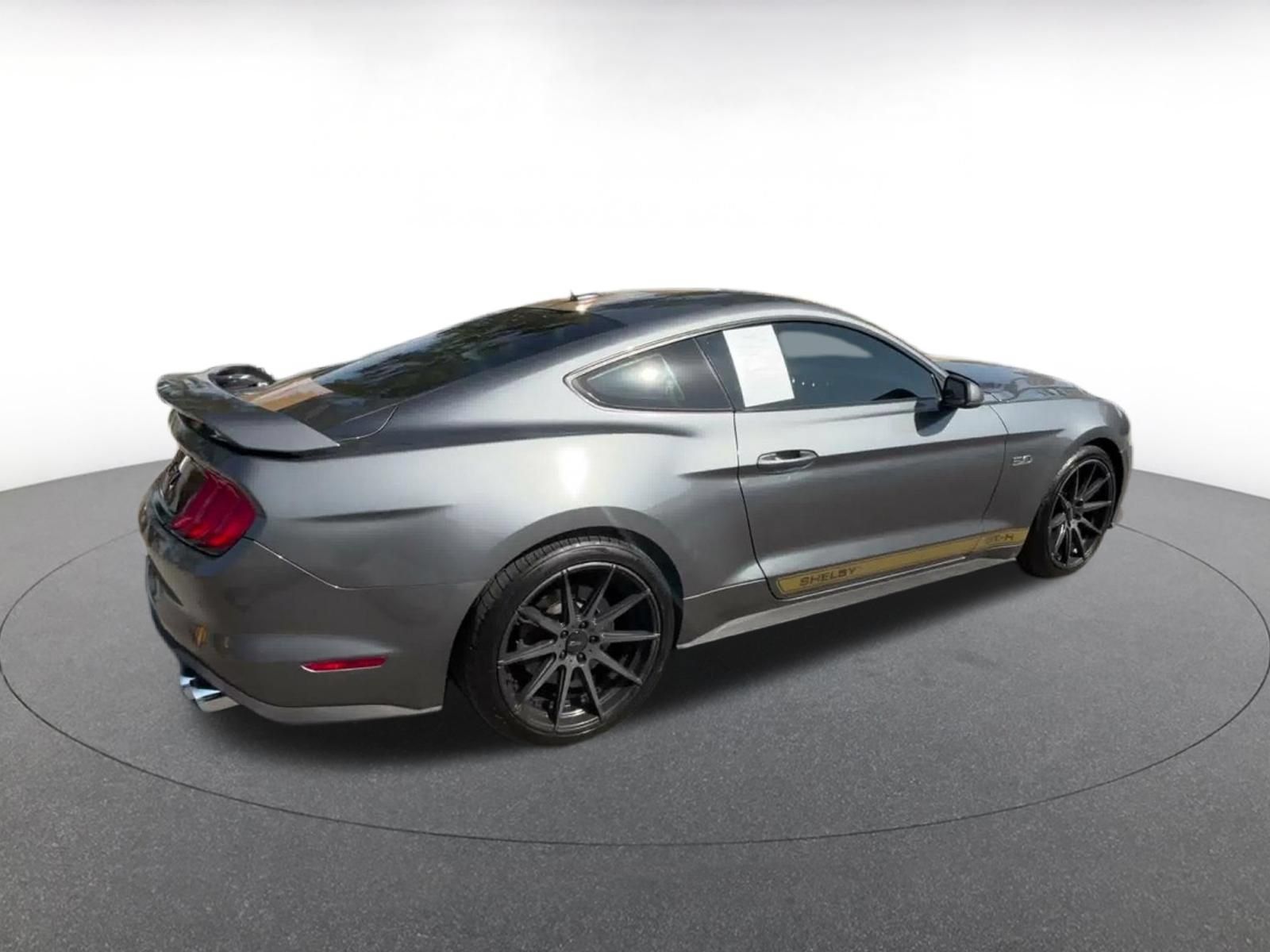 Used 2022 Ford Mustang GT Premium w/ GT Performance Package RWD image 13