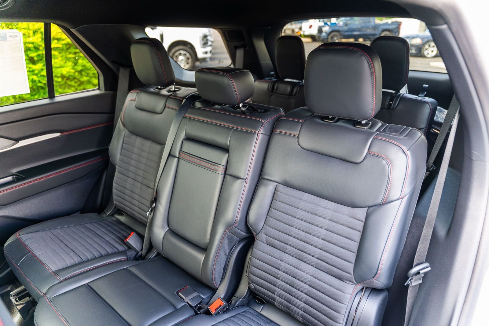 New 2026 Ford Explorer ST-Line w/ Premium Package RWD image 15