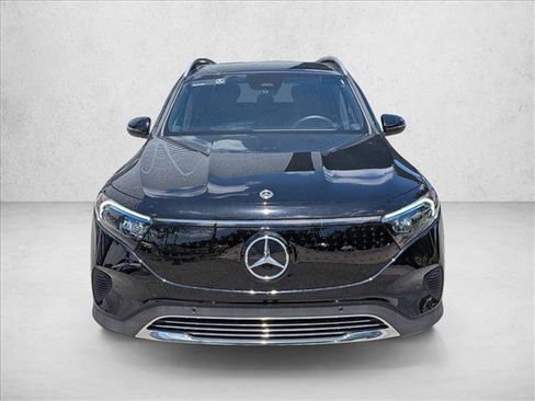 Used 2024 Mercedes-Benz EQB 250+ image 2