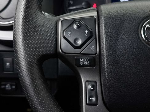 Used 2021 Toyota Tacoma TRD Sport w/ Technology Package RWD image 32