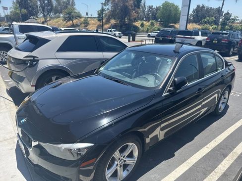 Used 2015 BMW 328i Sedan RWD image 2