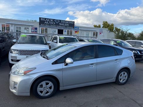 Used 2010 Toyota Prius Three image 7