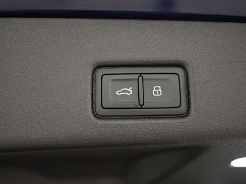 Used 2025 Audi Q5 Premium Plus AWD/4WD image 21