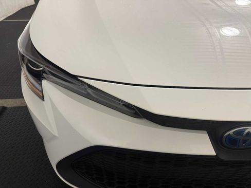 Used 2020 Toyota Corolla LE image 4