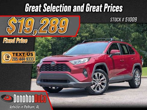 Used 2019 Toyota RAV4 XLE Premium FWD image 1