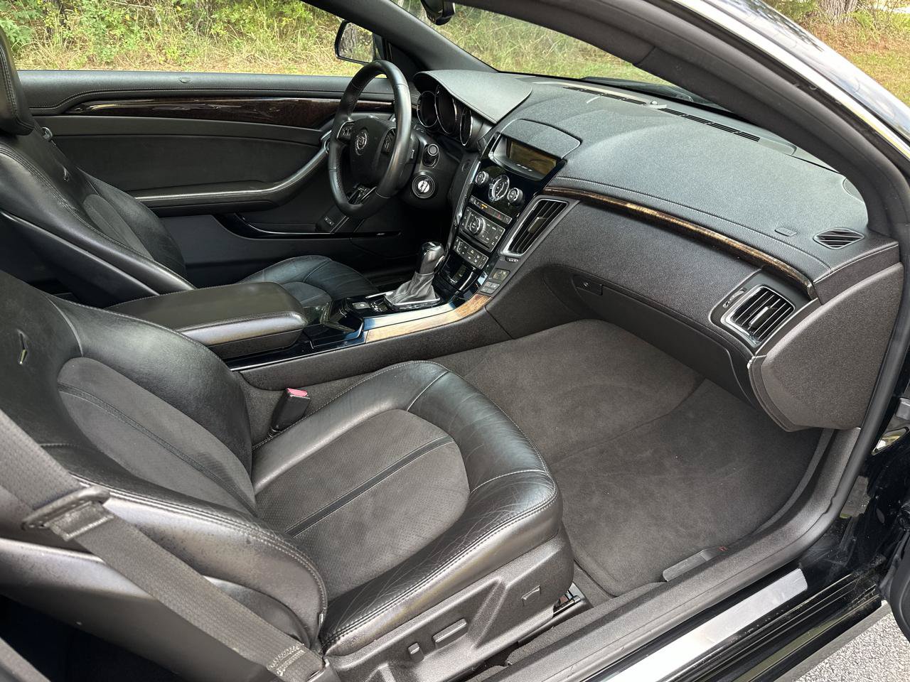 Used 2011 Cadillac CTS V w/ Wood Trim Package RWD image 16