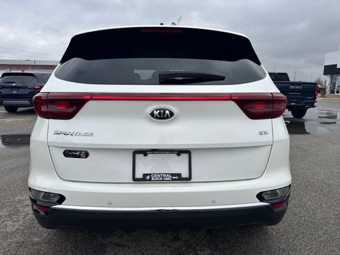 Used 2022 Kia Sportage EX w/ EX Technology Package image 7
