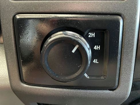 Used 2021 Ford F250 XL w/ Power Equipment Group AWD/4WD image 20