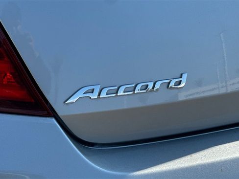 Certified 2017 Honda Accord LX-S image 30