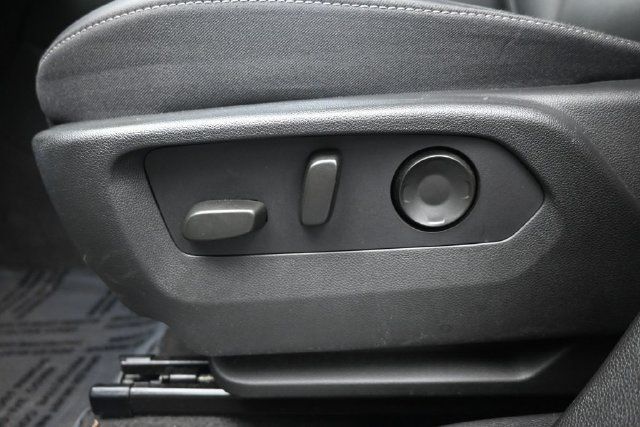 Used 2024 Buick Envision Preferred AWD/4WD image 29