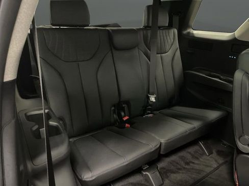Used 2024 Hyundai Palisade Limited image 35