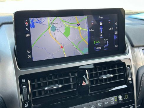 Used 2023 Lexus GX 460 Premium image 21