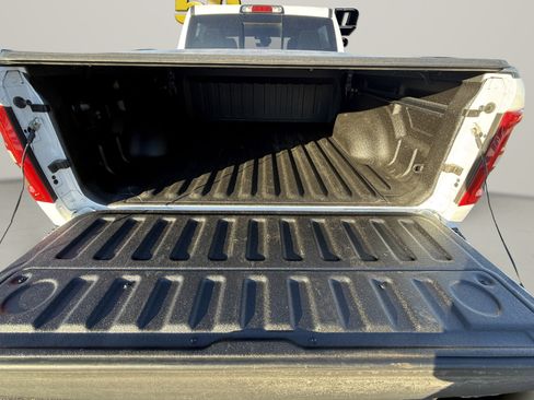 Used 2025 RAM 1500 Big Horn AWD/4WD image 27