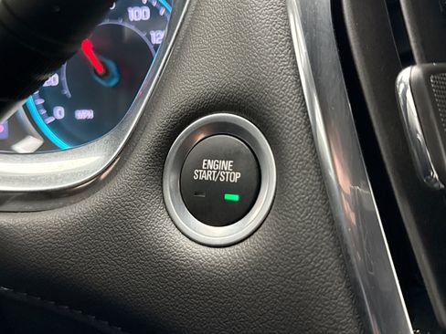 Used 2023 Chevrolet Traverse LT w/ LPO, Floor Liner Package AWD/4WD image 25