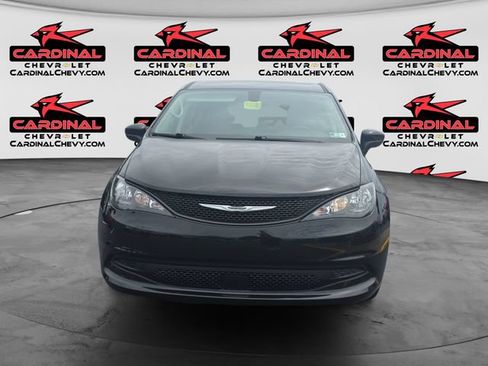 Used 2022 Chrysler Voyager LX FWD image 8