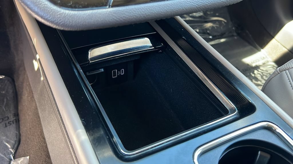 Certified 2022 Lincoln Corsair FWD w/ Premium Package image 15